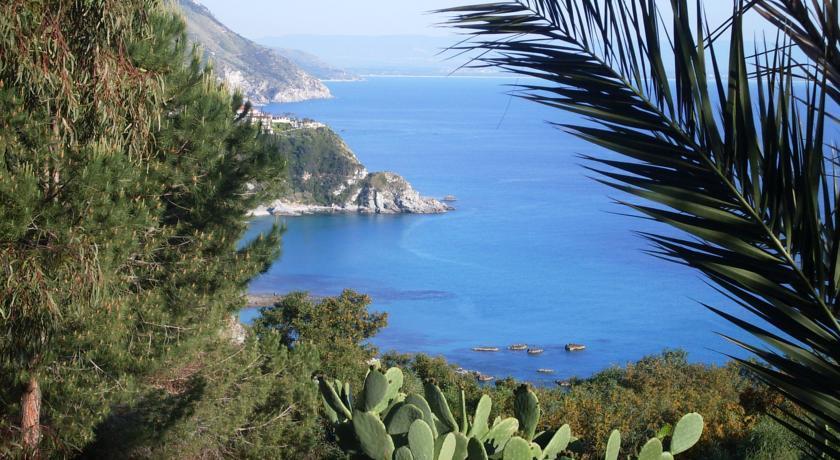 Gullo Capo Vaticano Hotel Ricadi Bagian luar foto