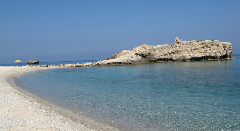 Gullo Capo Vaticano Hotel Ricadi Bagian luar foto